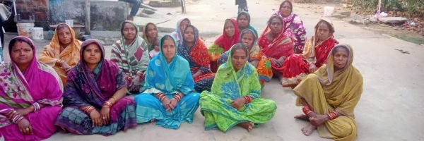 women-group-10-Du4Bw9fn